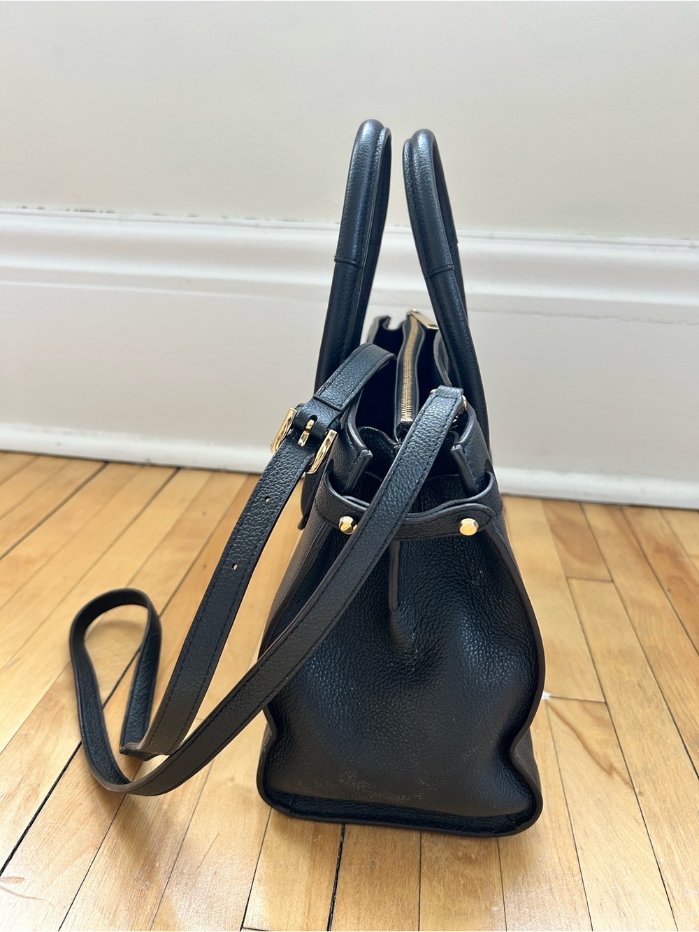 Furla Black Italian Leather Bag - Picture 2 of 9